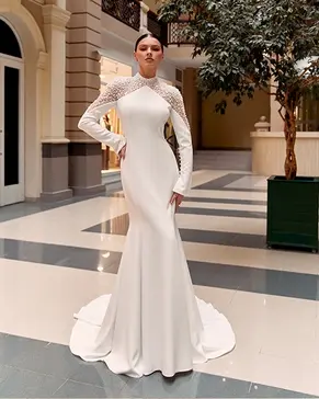 модели с длинным рукавом